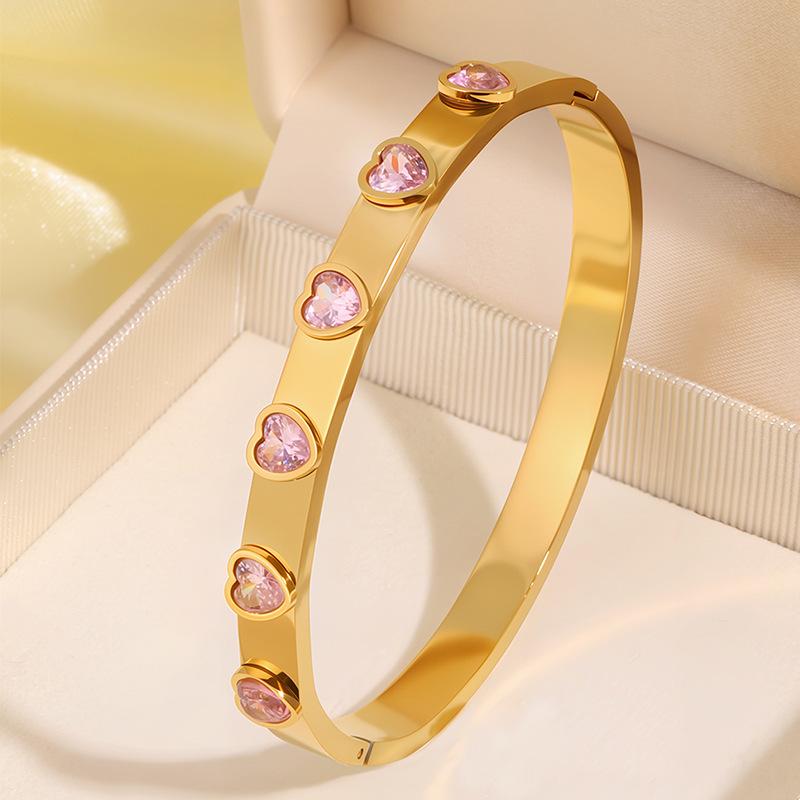 Titanium Steel Bracelet Women s High-end Heart-Shaped Love Fashion European and American Bracelet One Size(18CM~21CM)