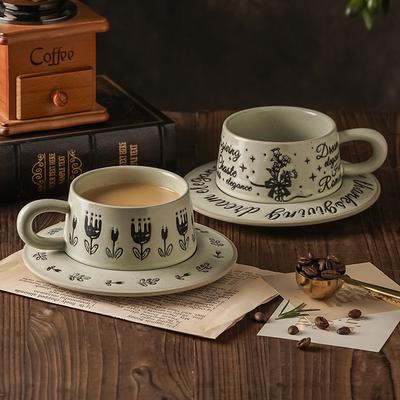 Retro grube ceramiczne filiżanki do kawy i spodki, wyszukany charakter, niszowe kreatywne latte flower biuro popołudniowa herbata, japońskie wysoka wartość ins