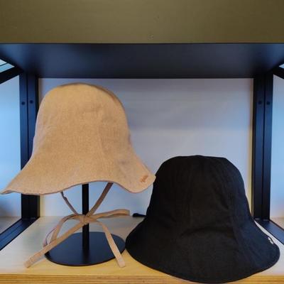 Agatha Trumpet Bonnet Buckle AG15UGC016