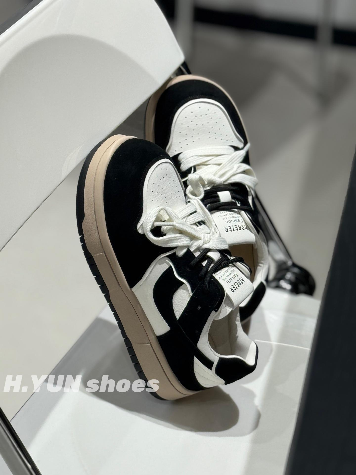 

Xiaobai sneakers women s 2025 new spring and autumn popular lightweight Forrest Gump shoes platform dad shoes versatile running shoes 35