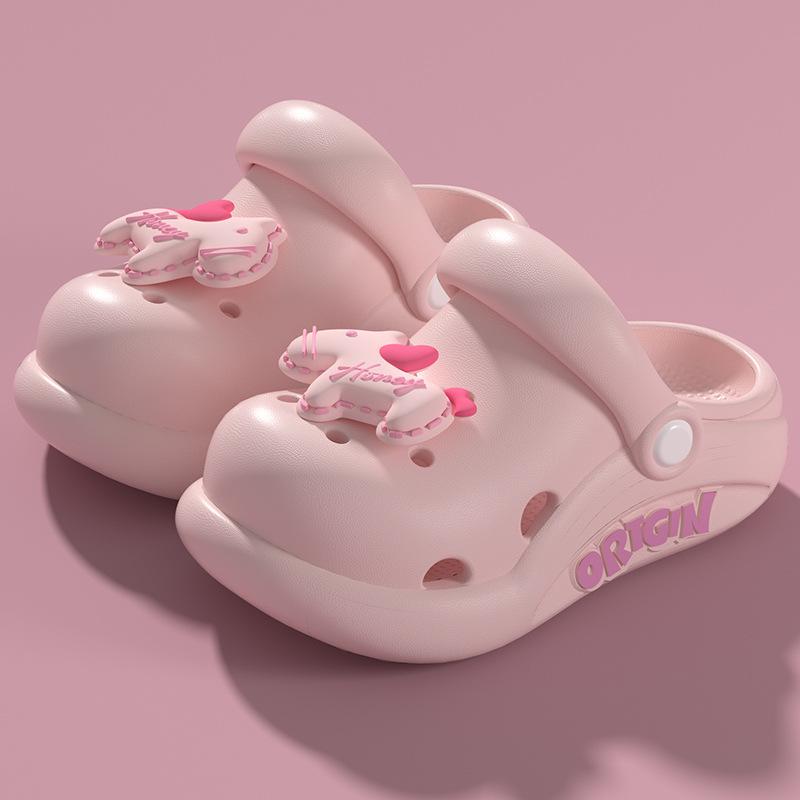 

Children s closed-toe clogs, summer cartoon cute outdoor non-slip soft-soled sandals for boys and girls, baby beach slippers 24-25Code【Inner Length1