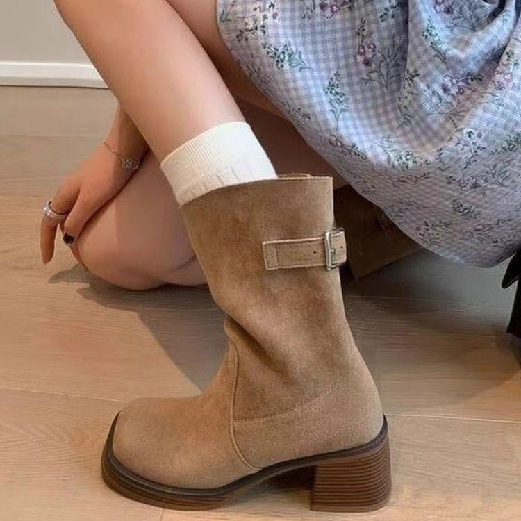 Internet Celebrity Explosion Autumn and Winter Super Fire Pile Boots Women's 2025 Flat-bottomed Short Boots Round Head Sleeve Explosion Tube Boots Ti