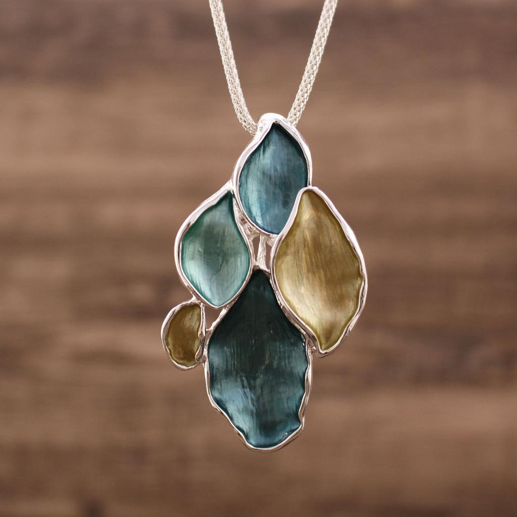 Cross Border New Color Oil Irregular Petal Alloy Pendant for Spring and Summer, Small and Fresh, Versatile and Simple Necklace for Women