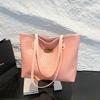 Large Capacity Bag Women's Summer New Trend Large Capacity Versatile Shoulder Bag Commuter Fashion Van Tote Bag