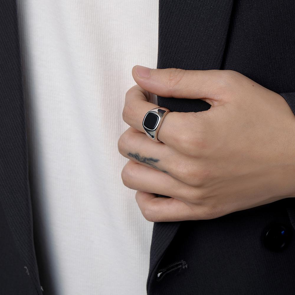 VQYSKO Men's Ring Punk Rock Smooth 316L Stainless Steel Signet Ring For Men Hip Hop Party Jewelry Male Wedding Anel