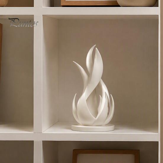 Elegante Schwarz-Weiß-Ornamente 3D-gedruckte abstrakte Flammen-Skulptur, modern-minimalistisches verdrehtes Kunstwerk, zeitgenössisches Büro-Regal-Accessoire, Statue