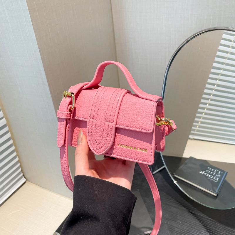 Trendy Solid Color Women's Flap Handbag 2025 – Versatile Small Square PU Commute Bag