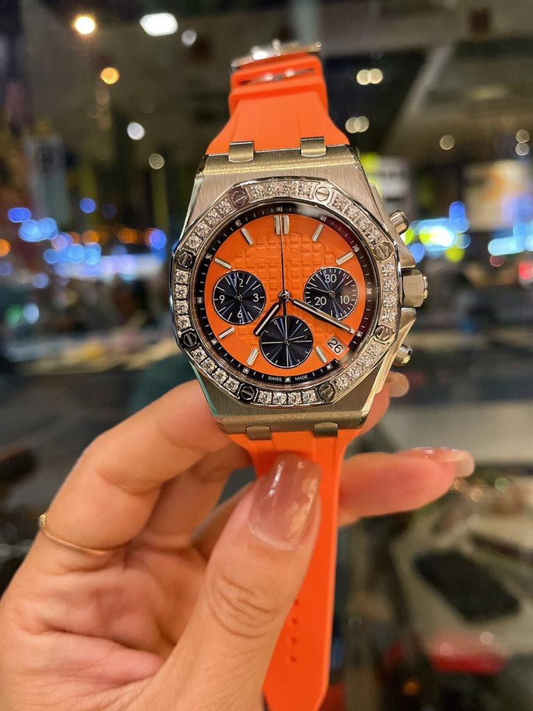 New Oak Swiss Quartz Offshore Watch Women's New Personality Fashion Rubber Large Dial Electronic Waterproof Watch
