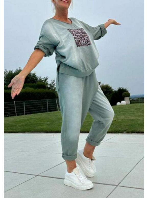 2024 Women's Autumn Casual Leopard Print Round Neck Knit Set – European & American Style