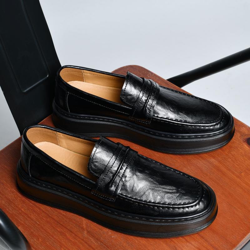 Fashion New Handmade Mens Sneakers Genuine Leather Male Loafers Slip On Casual Shoes Rome Soft Loafers Comfty Driving Footwear Moccasins