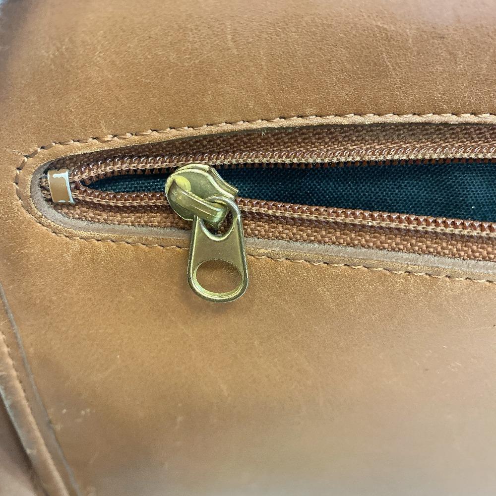 COACH 9833 Pouch business bag leather Clutch bag Brown leather Used