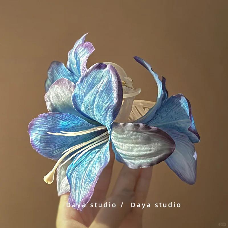 French Style Simulated Lily Flower Clip High-end Holiday Shark Clip