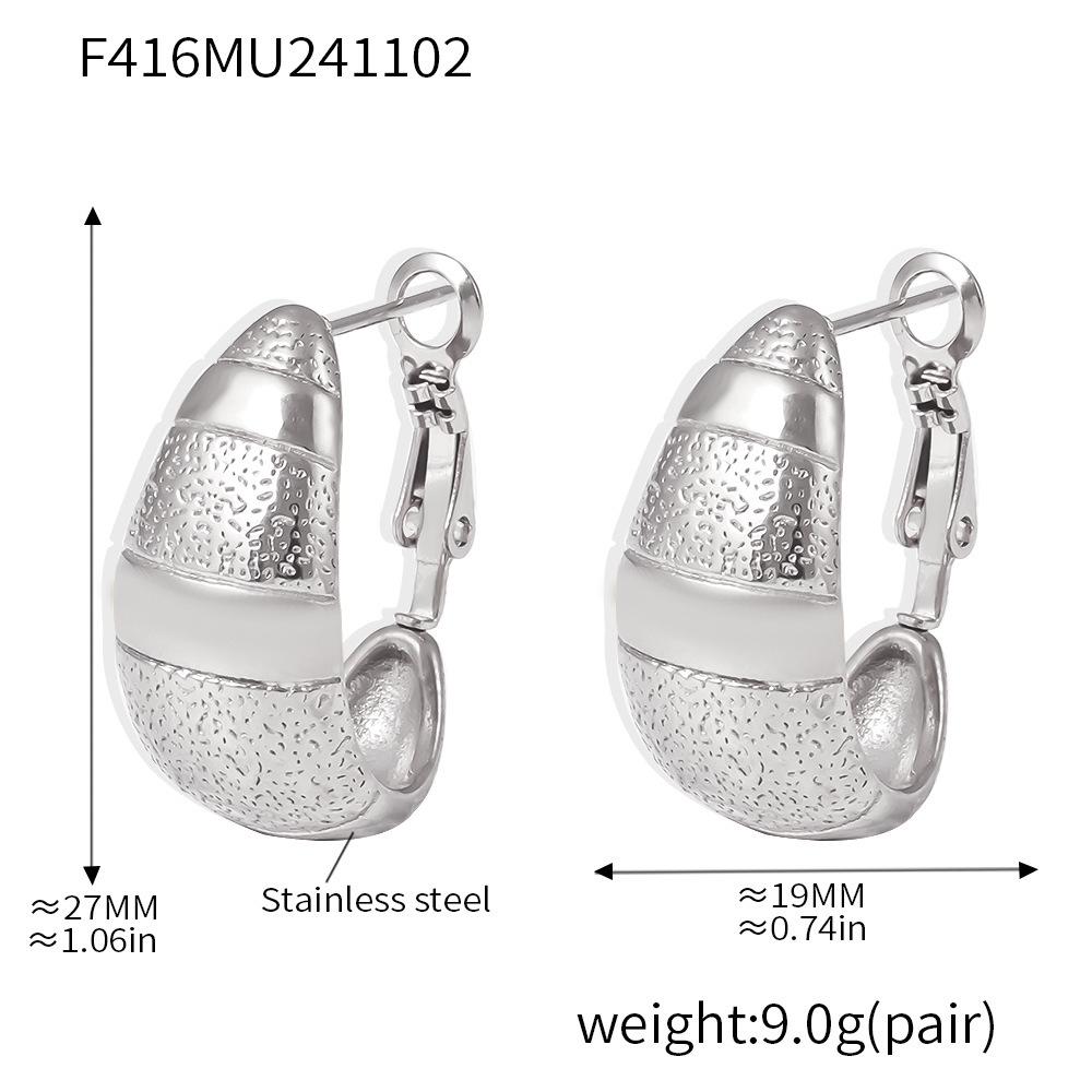 Qiongyao 18K Gold-Plated Crescent Moon Earrings - European & American Style Stainless Steel Studs, Light Luxury Fashion Jewelry