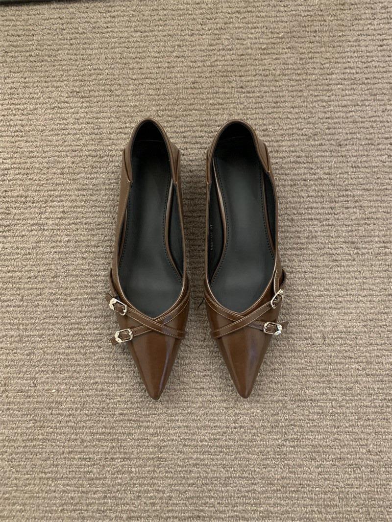 

Туфли на высоком каблуке с пряжкой на ремне, весна-лето 2024 г., французские новые туфли с заостренным носком, легкий толстый каблук, удобные туфли из мягкой кожи на низком каблуке 39 коричневый