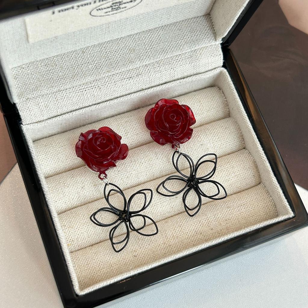 Antique Ankara Red Rose National Style Light Luxury Elegant Temperament Female Personalized Earrings
