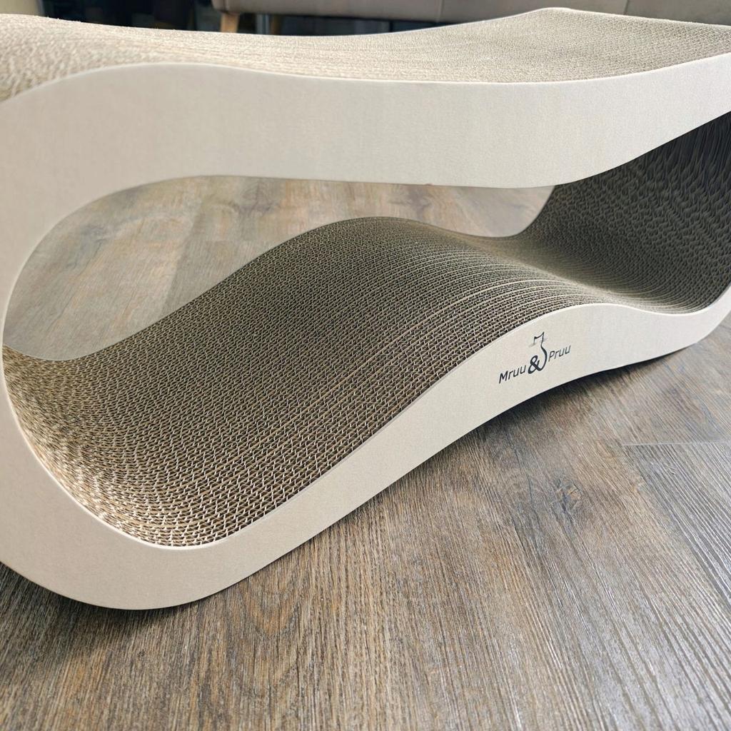 Leon cat scratching post | cappuccino | 78x28x24 cm | MruuPruu
