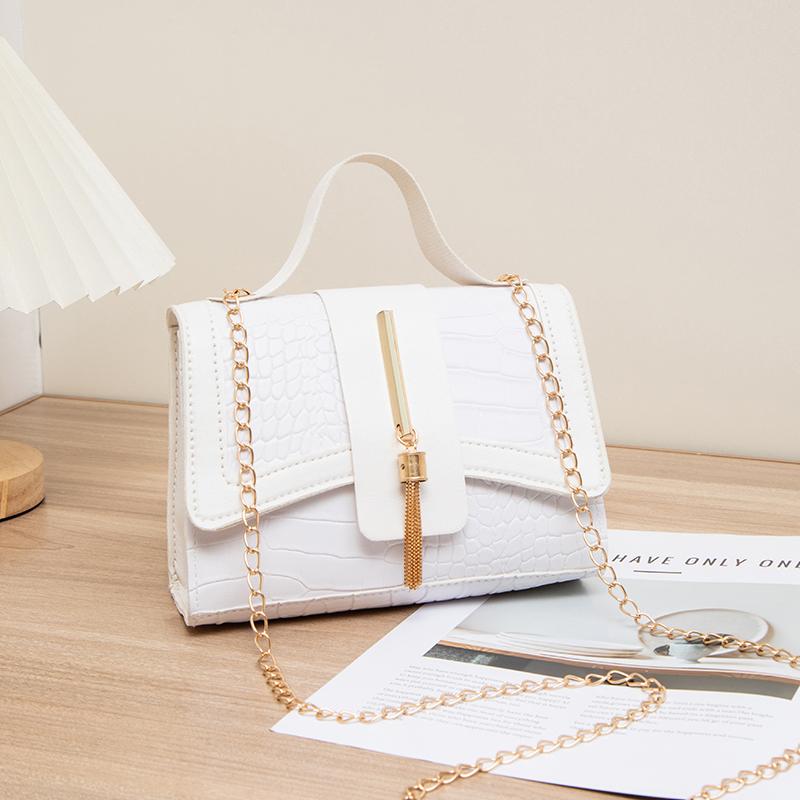Fashi PU Leather Bags for Women Alligator Pattern Armpit Handbag Tassel Female Chain Small Underarm Messenger Bag Purse