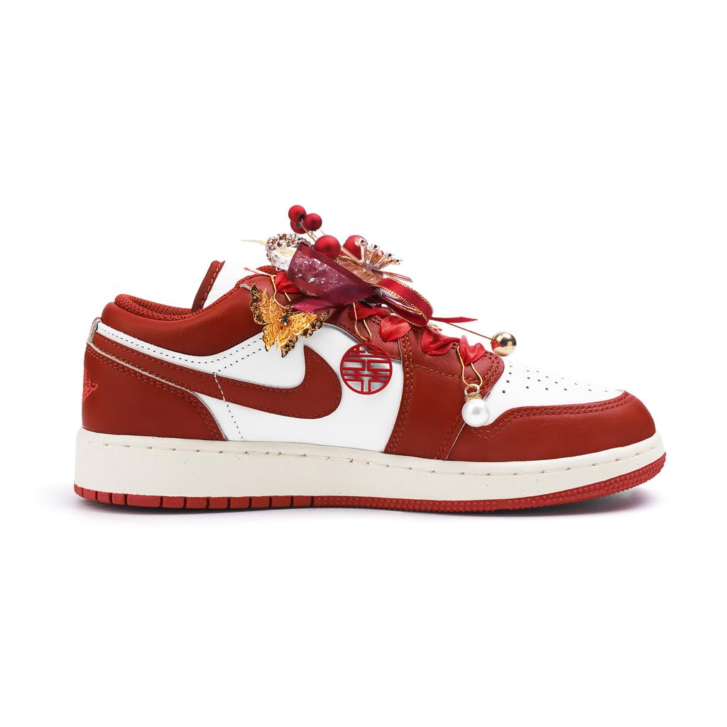 Jordan Air Jordan 1 Low top Vintage Basketball Shoes Women's Red FJ3465-160(Team676-SBOX)
