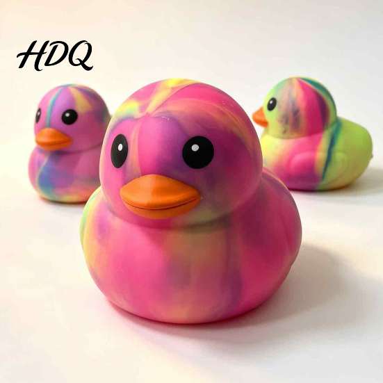 Gradient Duck Squeeze Toy Rainbow Stress Relief Toy, Slow Rise Colorful Rebound Soft Sensory Fidget Relievers