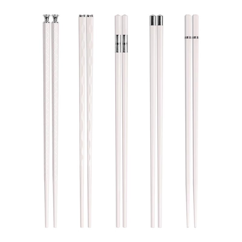 

Half-Thing Living Hygienic Alloy Chopsticks 5 Pairs