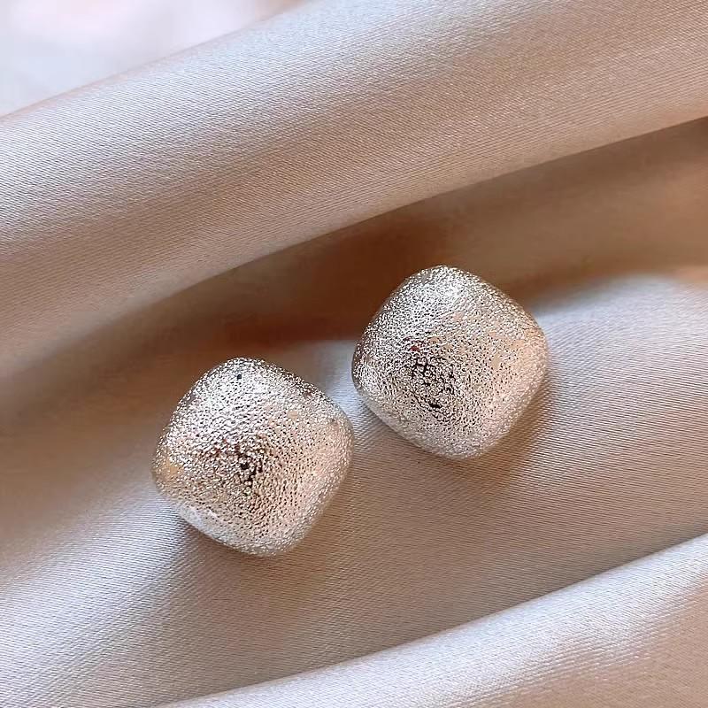 Fashion Geometric Square Stud Earrings Women Lady Vintage Matte Design Fine Jewelry Girls Birthday Party Earrings Gift