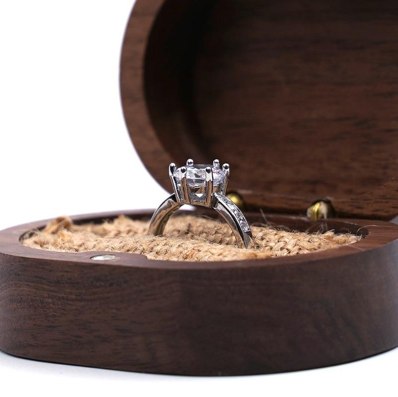 1Pc Walnut Wood Jewelry Box Engagement Wedding Ceremony Ring Storage Proposal Portable Ring Holder Rustic Wedding Ring Box