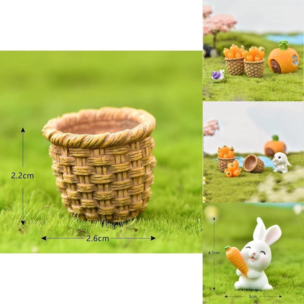 Charming Rabbit Eat Carrot Diy Resin Figurine For Exquisite Micro Landscape Decoration