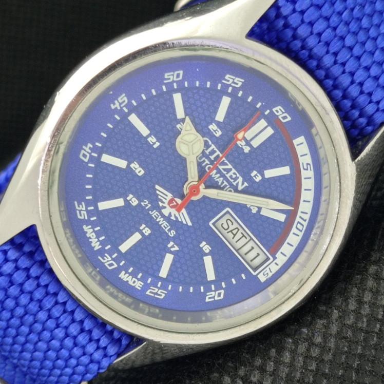 

Б/У винтажные мужские часы Citizen Automatic 8200 из Японии D/D синего цвета 608k-a317246-2 SKU608k-a317246