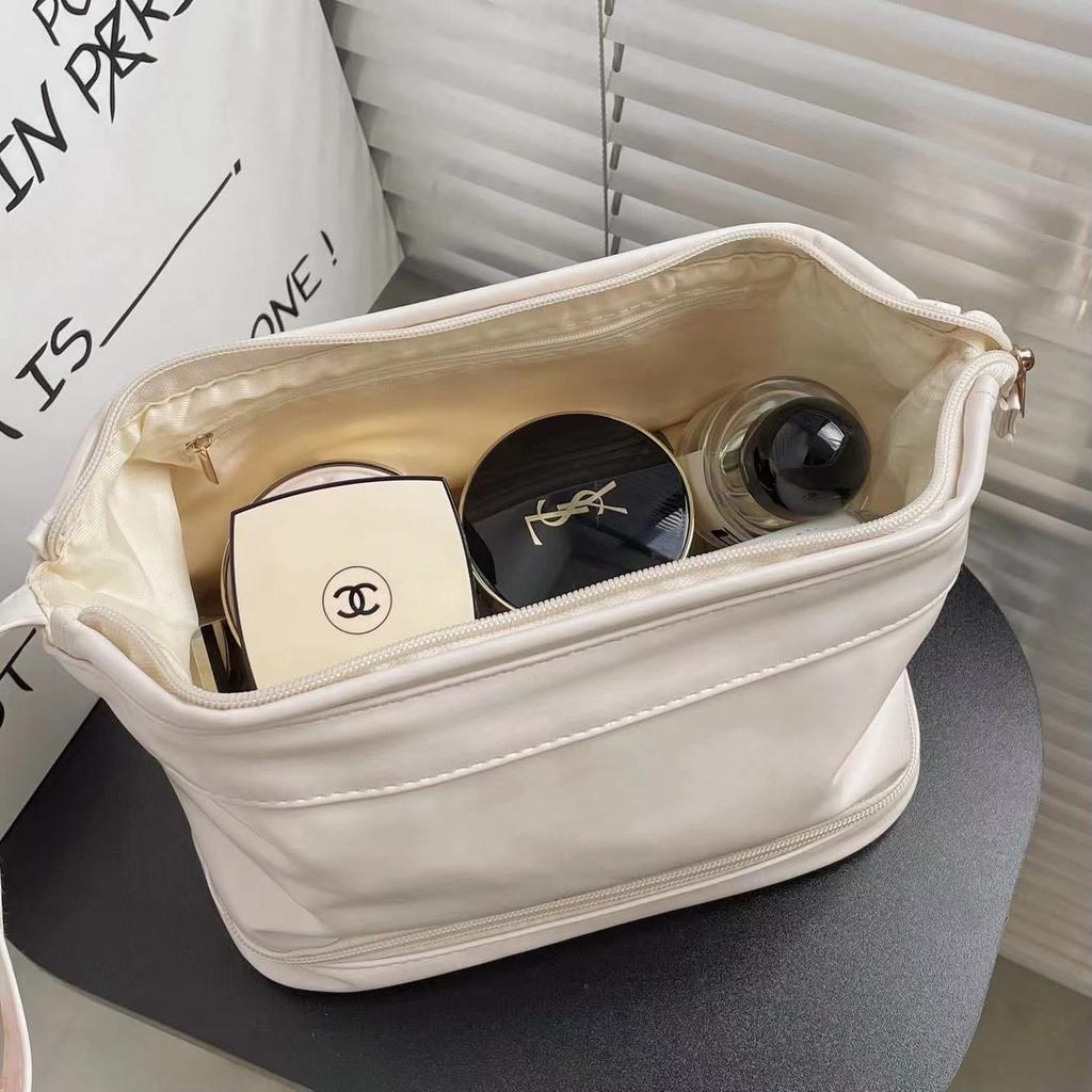 Large-capacity Makeup Bag Waterproof Cosmetics Storage Bag New Travel and Business Trip Toiletries Bag Makeup Brush Storage Tool
