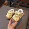 2025 Autumn/Winter Waterproof Leather Baby Shoes: Velvet-Lined, Versatile, Fashionable, Soft-Soled Children’s Sports Shoes.