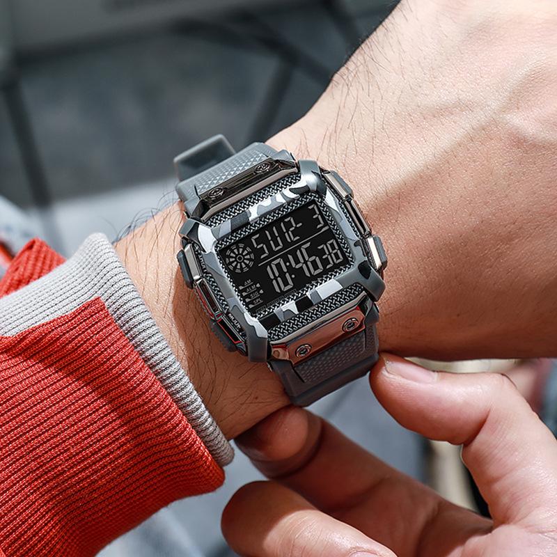 

Новый уличный тренд спортивный стиль мода - продажа крутых электронных минималистичных часов для подростков и мужчин