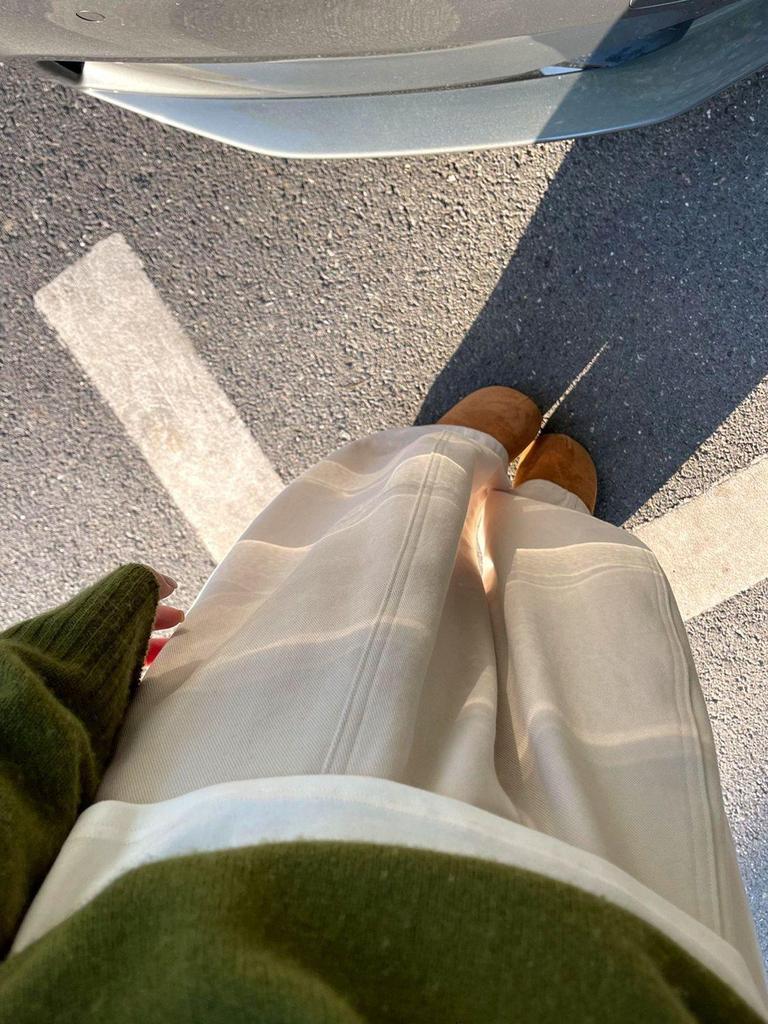 Off-White Korean Loose Wide-Leg Pants for Petite & Plus Size Women