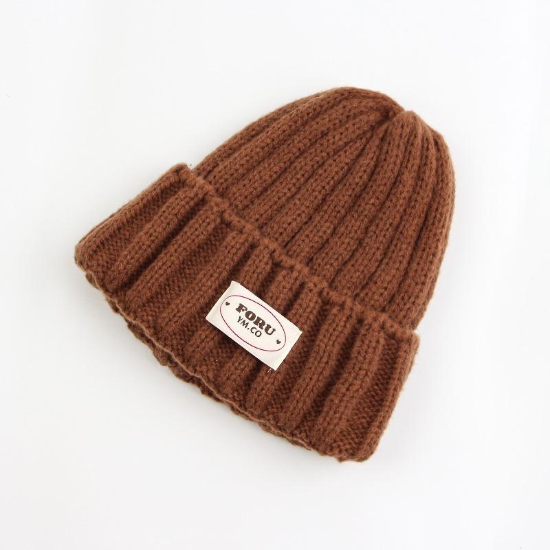 

Тканевая шерстяная шапка женская осенне-зимняя для маленького лица, ветрозащитная, с защитой ушей, теплая вязаная шапка, модная и универсальная hat circumference 56cm-60cm кофейный