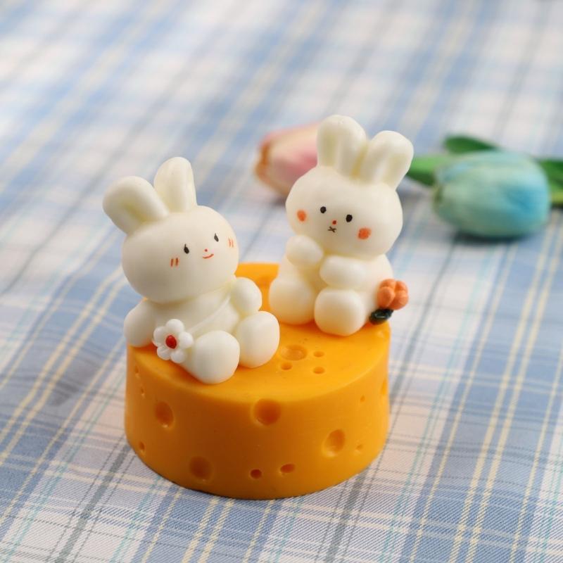 3D Rabbit Silicone Mold Easter Aromatherapy Candle Mould Resin Clay Soap Making DIY Craft Chocolate Cake Decorating Tool