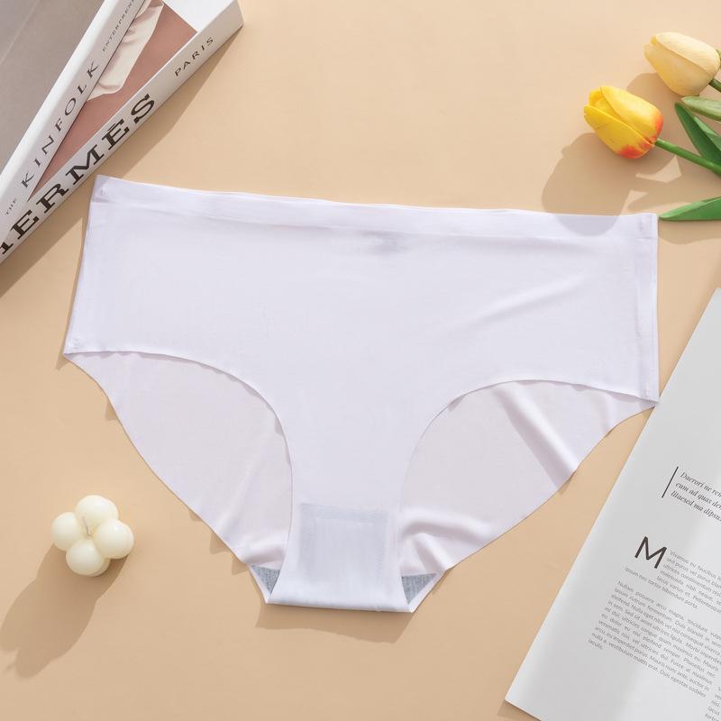 2025 Seamless Ice Silk Quick-Dry Triangle Panties - Women's Solid Color Spring Style Underwear