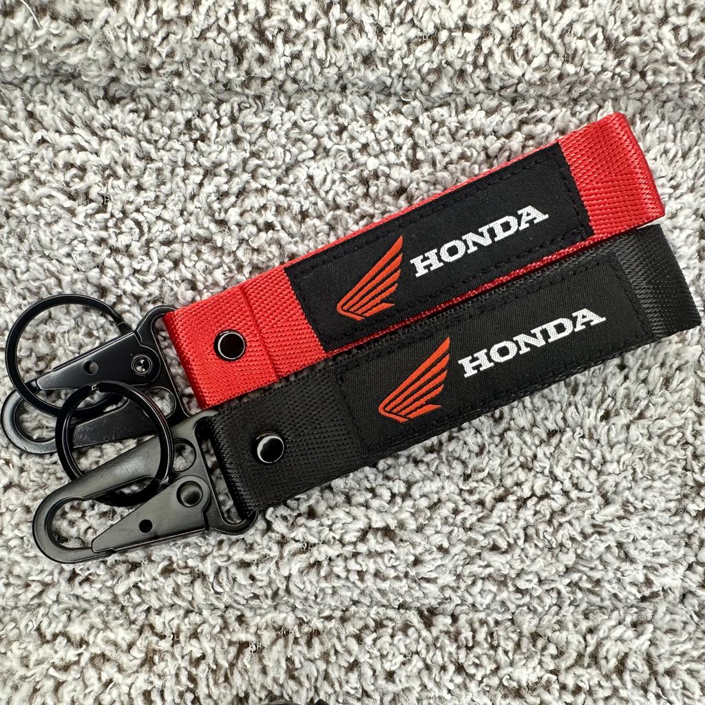 AAAKH1 Motorcycle Keychain Key ring Pendant Gift For Honda CRF1100 1000L CB650R CB500X HRC CT125 X-ADV CB400 NSS350 CM300 CB500 CB650R