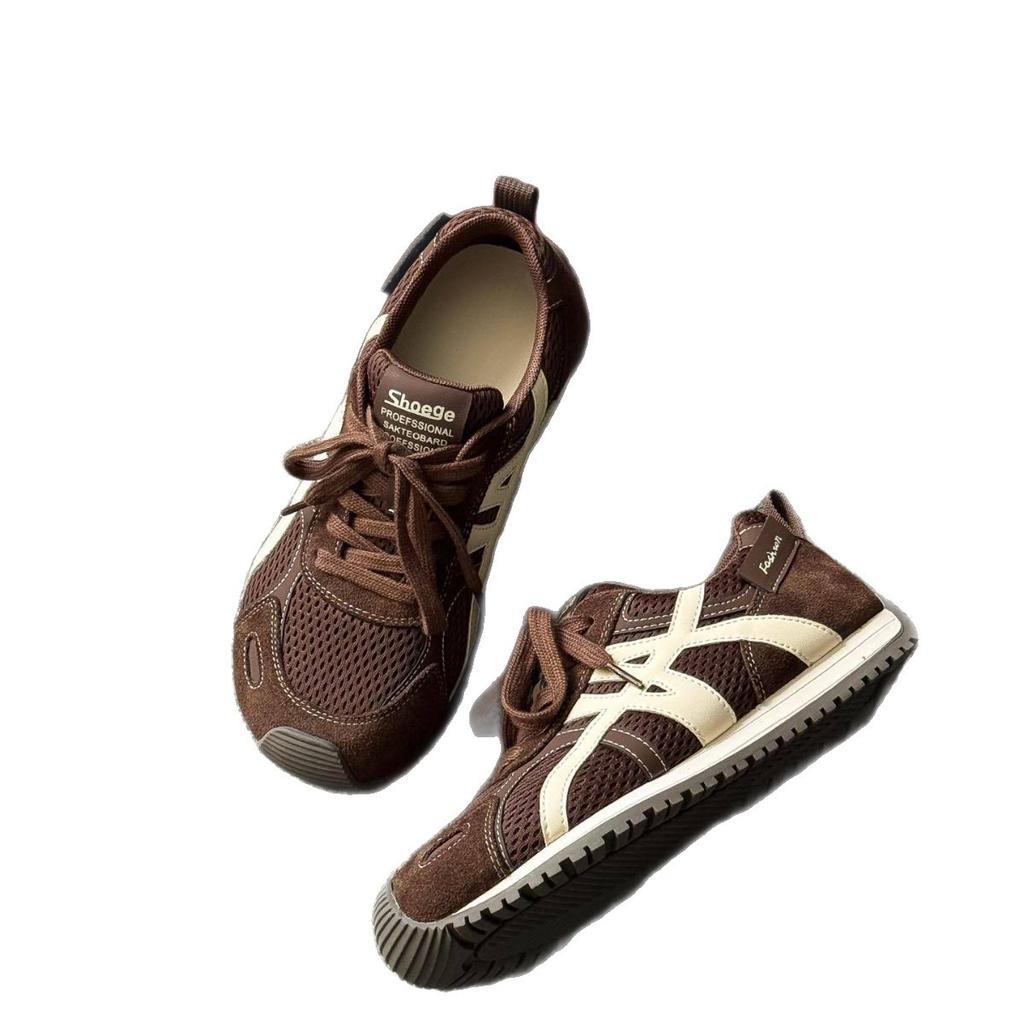 Frosted Leather Flat-bottomed German Training Shoes Women's 2025 New Autumn Mesh Forrest Gump Shoes Black Foot-showing Small Casual Sports Shoes