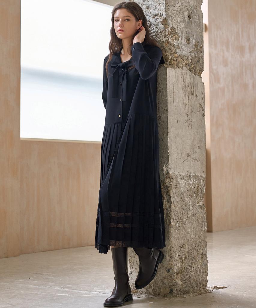 Mite Sailor Ribbon Lace Pleats Dress_Navy