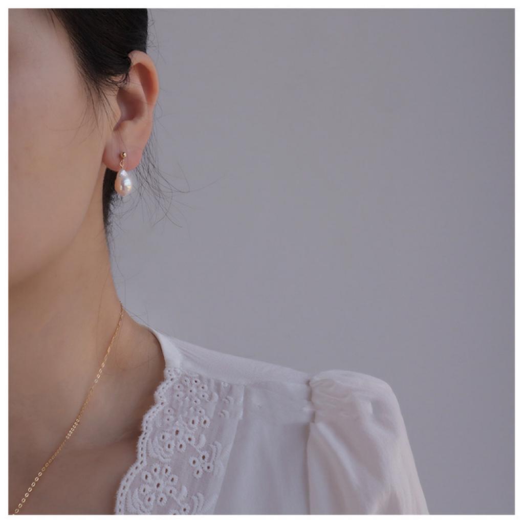Vintage pleated water drop-shaped ak baroque pearl stud earrings 925 silver needles, 14k gold-plated natural special-shaped long and short styles