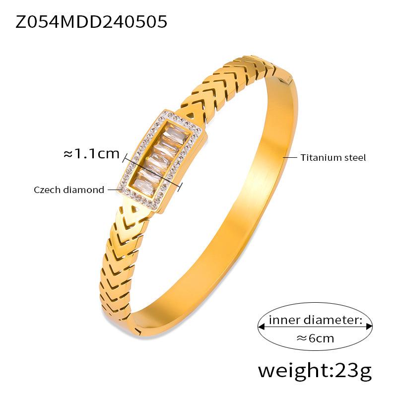 Elegant Cross-Border Full Diamond Titanium Steel Bracelet: Fashionable Hollow Chain Design