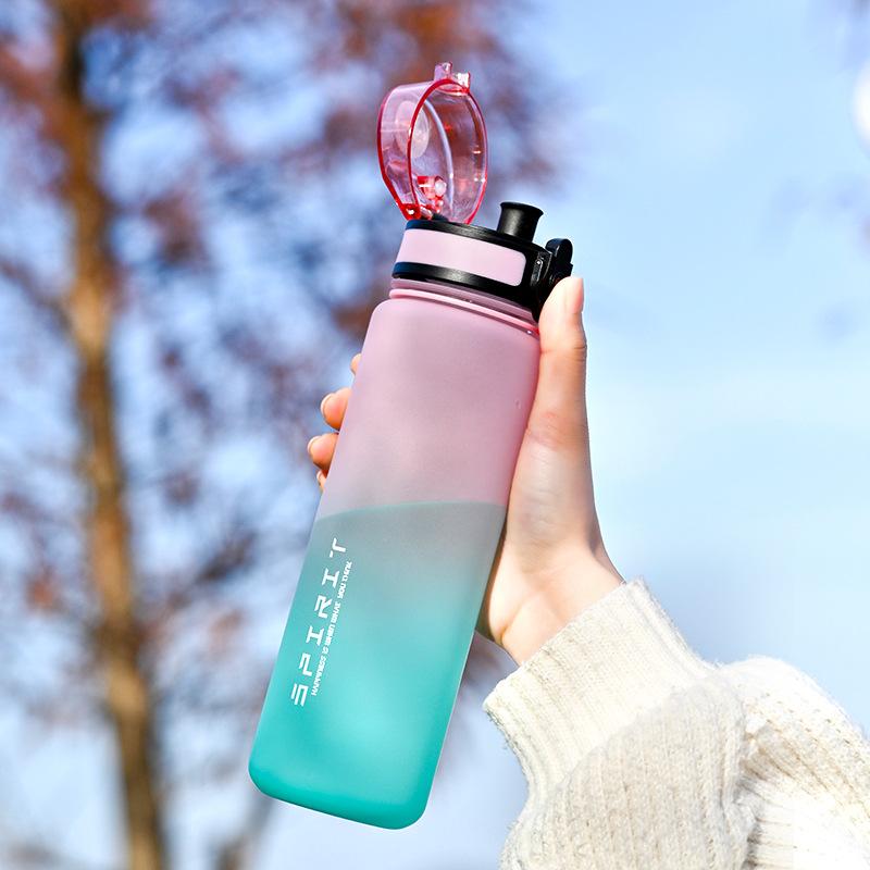 Large Capacity Sports Water Cup Plastic Anti-fall Outdoor Portable Space Cup Student Fitness Water Cup