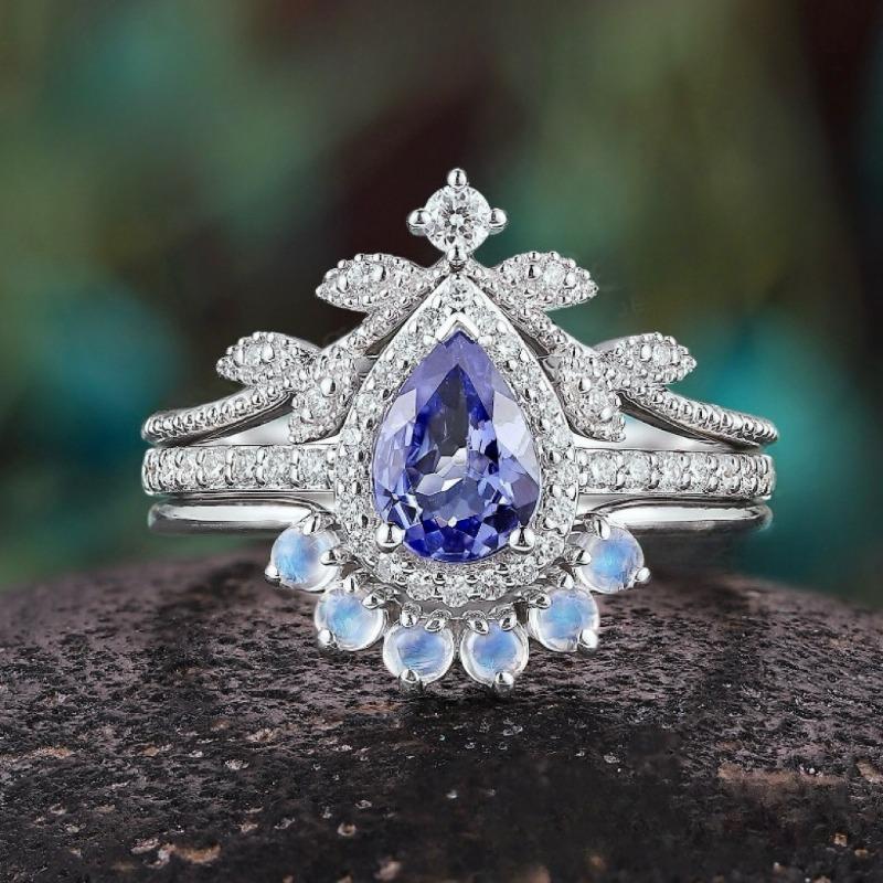 European and American new fashionable blue water drop-shaped gemstone inlaid with personalized luxury women's three-piece ring