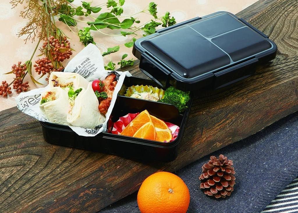 Skater Bento Leak with Integrated 1 Large Black Box, Antibacterial, Proof, Dividers, Packing, Fluffy, Tier, 850ml, Capacity, PALT9AG-A
