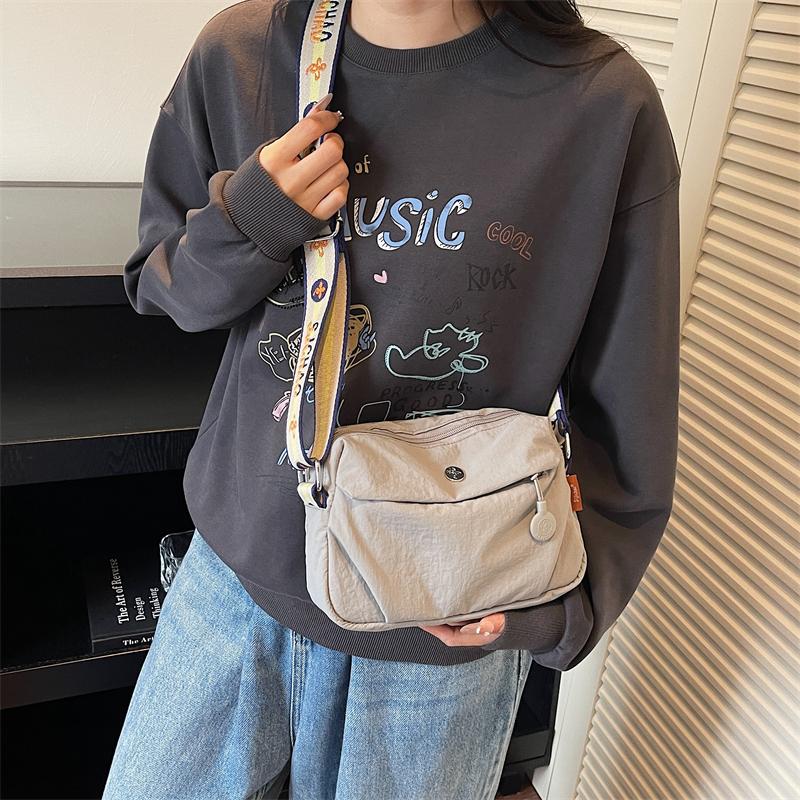 High Quality Nylon Shoulder Phone Bag for Women Fashion Messenger Crossbody Bags Luxury Designer Small Handbag and Purses