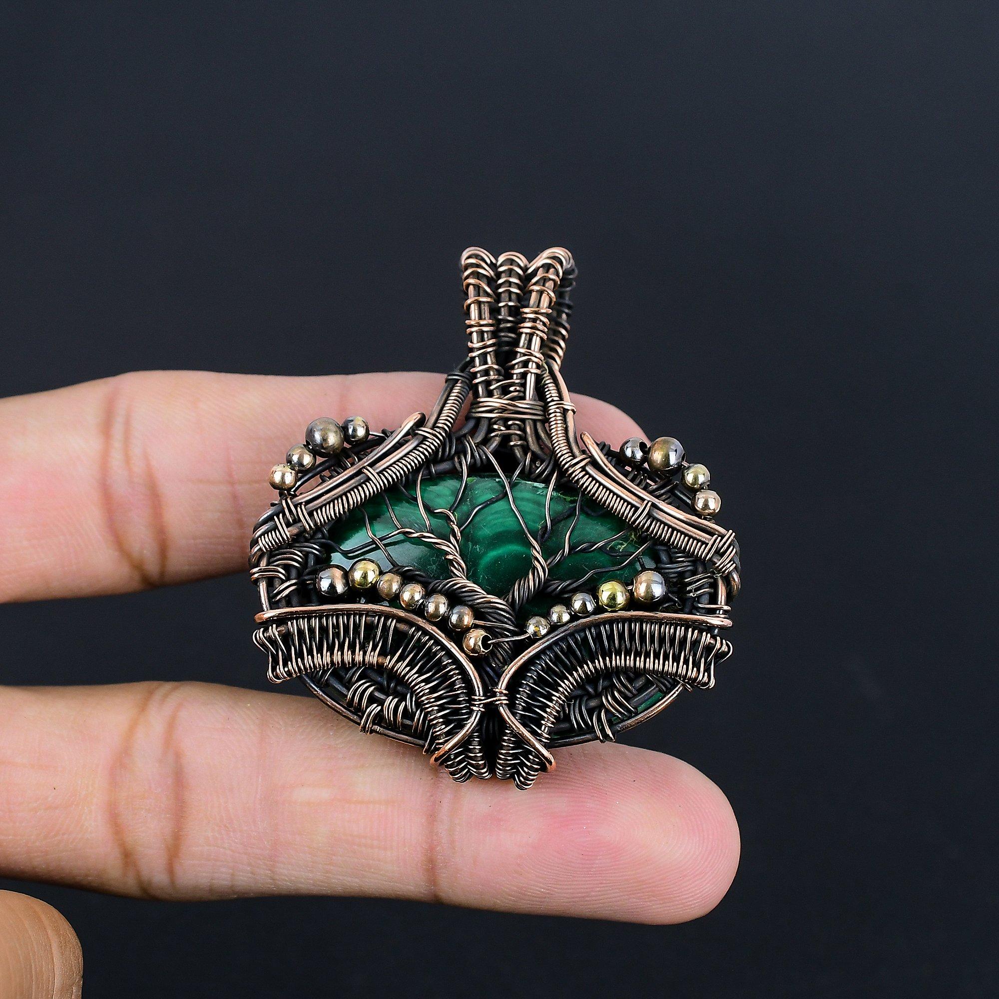 

Подвеска из малахита, подвеска из меди 999 пробы, обернутая проволокой. Подарок для женщин, подвеска ручной работы, ювелирные изделия из драгоценных камней 2.55