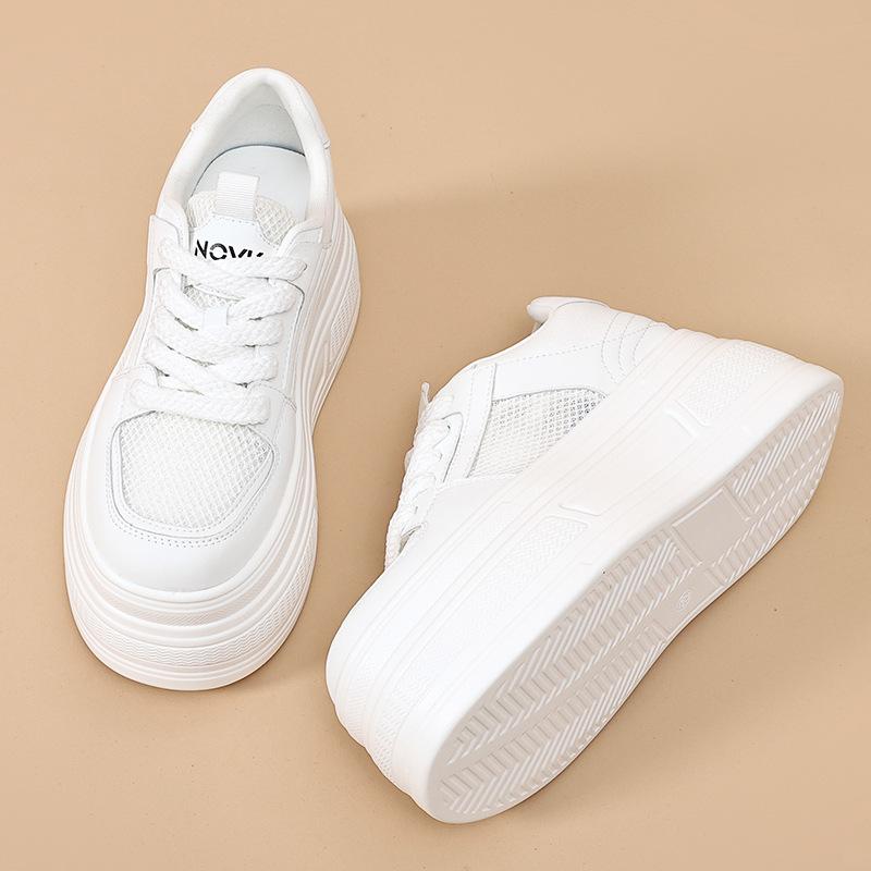 New thick-soled women's versatile and lightweight muffin sole heightening shoes fashionable casual sports shoes women's