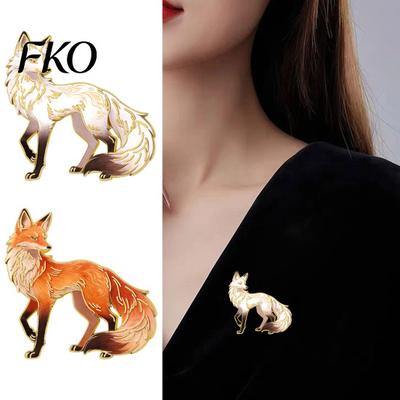 Fox Brooch Pin Cartoon Design Zinc Alloy UV Printing Suits Coats Sweaters Badge Versatile Practical Accessories Women