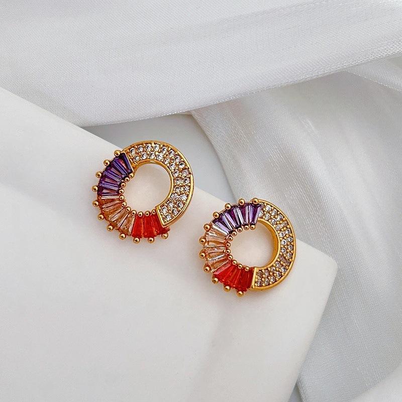 

Geometric Round Temperament Earrings Light Luxury Heavy Industry Inlaid Color Zircon Earrings Fashion Trend Earrings