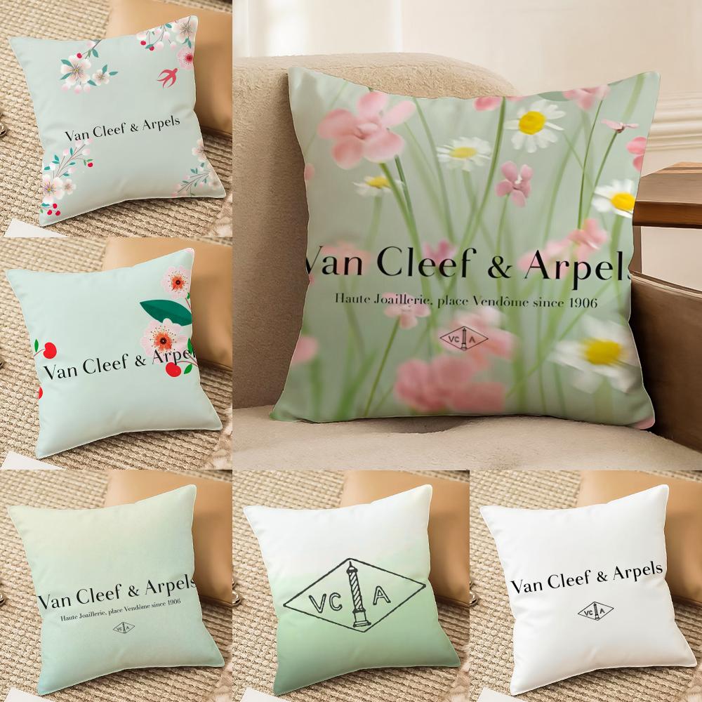 VVan CCellf Arpels Cushion Cover Short plush Doublesided Print Square Throw Pillow Covers Sofa Home Cushion Decor