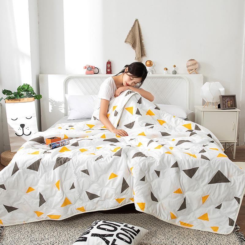 2025 Summer Thin Blanket Printing Bed Quilt Summer Cool Quilt Double Blankets Comforters Skin-friendly Cotton Thin Quilt Soft Bedding Home Textile